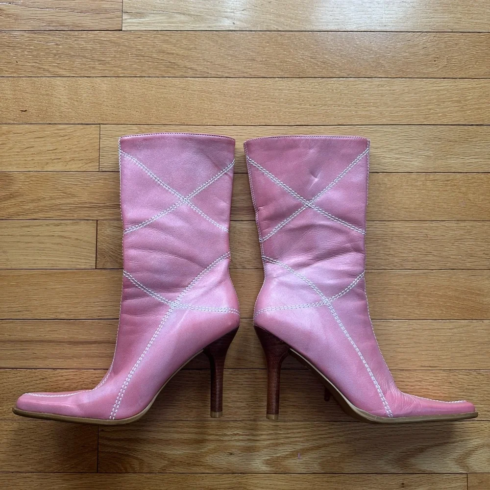 RARE Pink Leather Women's Boots - Picture 1 of 12